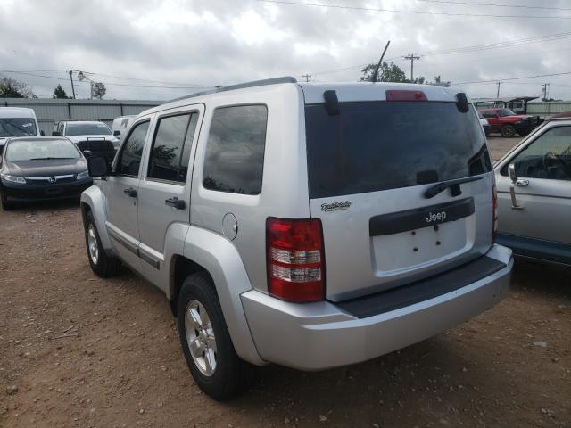 Photo 2 VIN: 1C4PJLAK1CW114006 - JEEP LIBERTY 