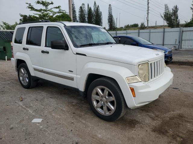 Photo 3 VIN: 1C4PJLAK1CW168941 - JEEP LIBERTY 