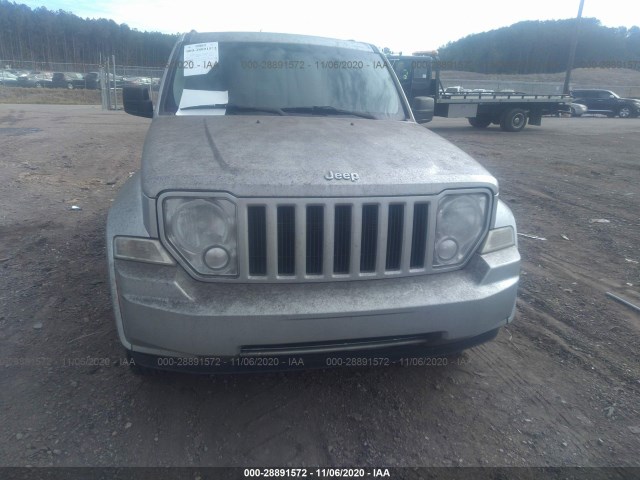 Photo 5 VIN: 1C4PJLAK1CW171435 - JEEP LIBERTY 