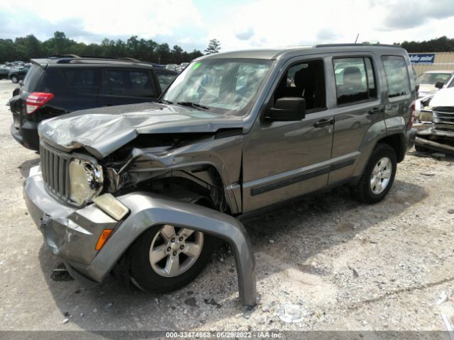 Photo 1 VIN: 1C4PJLAK1CW201680 - JEEP LIBERTY 