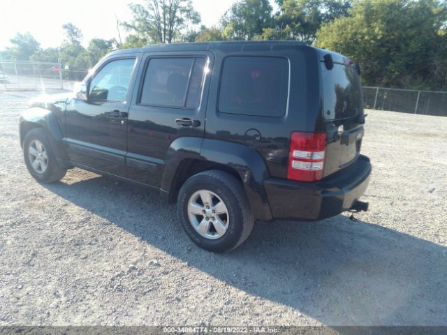 Photo 2 VIN: 1C4PJLAK1CW201842 - JEEP LIBERTY 