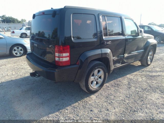 Photo 3 VIN: 1C4PJLAK1CW201842 - JEEP LIBERTY 