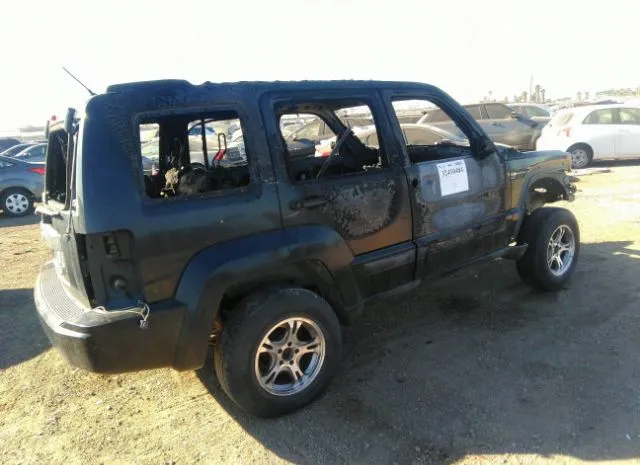 Photo 3 VIN: 1C4PJLAK2CW134149 - JEEP LIBERTY 