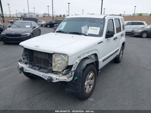 Photo 1 VIN: 1C4PJLAK3CW213670 - JEEP LIBERTY 