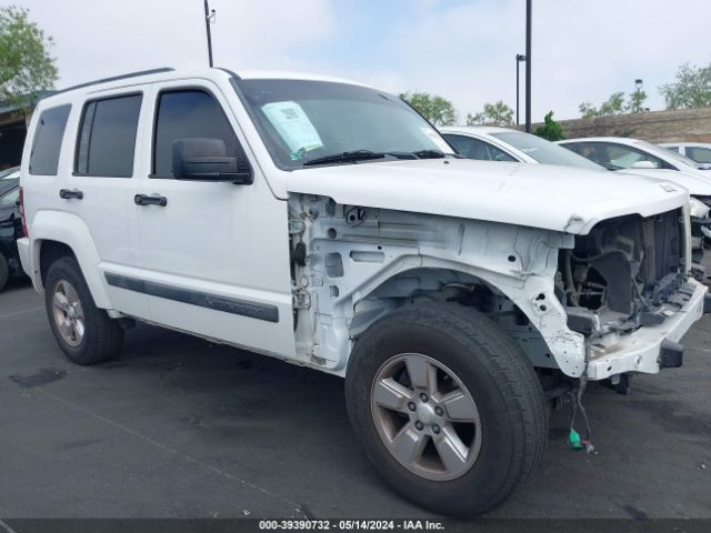 Photo 5 VIN: 1C4PJLAK3CW213670 - JEEP LIBERTY 