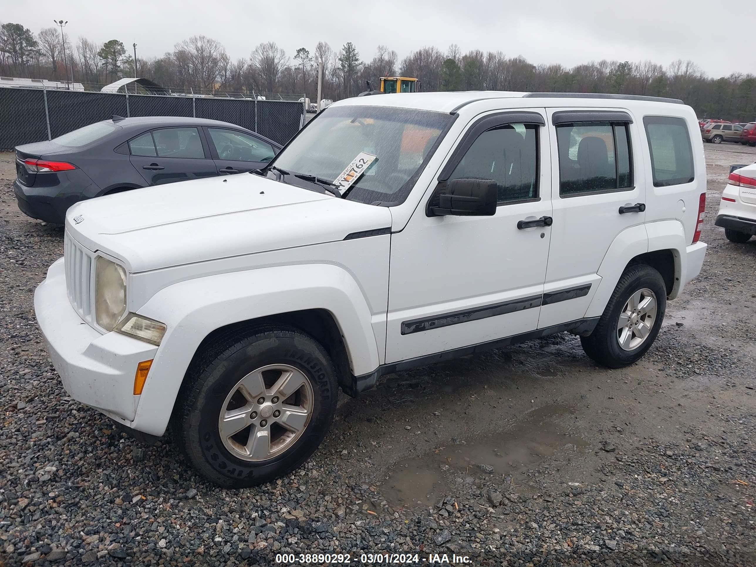 Photo 1 VIN: 1C4PJLAK4CW103842 - JEEP LIBERTY (NORTH AMERICA) 