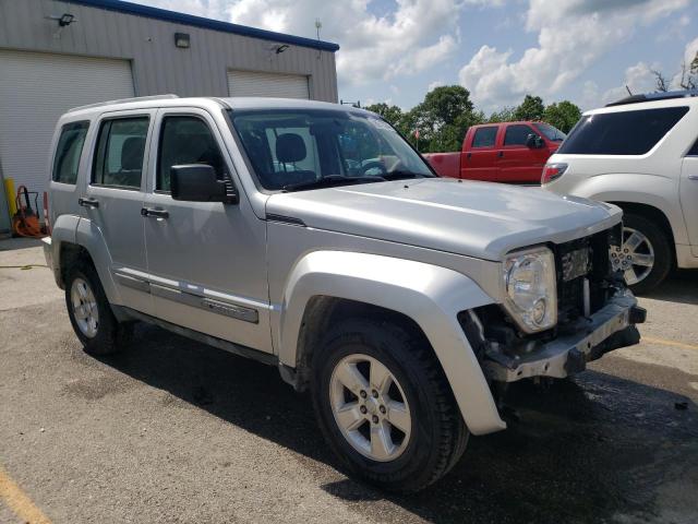 Photo 3 VIN: 1C4PJLAK4CW122049 - JEEP LIBERTY 