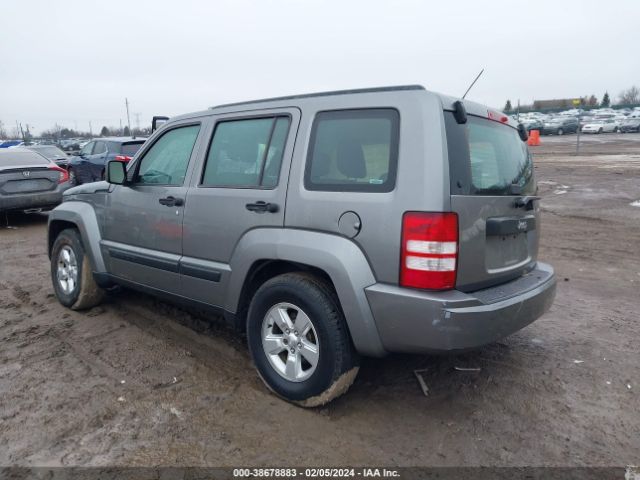 Photo 2 VIN: 1C4PJLAK4CW148957 - JEEP LIBERTY 