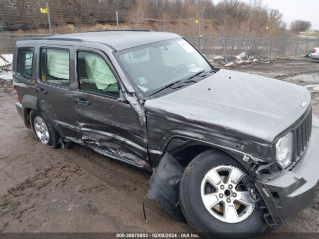 Photo 5 VIN: 1C4PJLAK4CW148957 - JEEP LIBERTY 