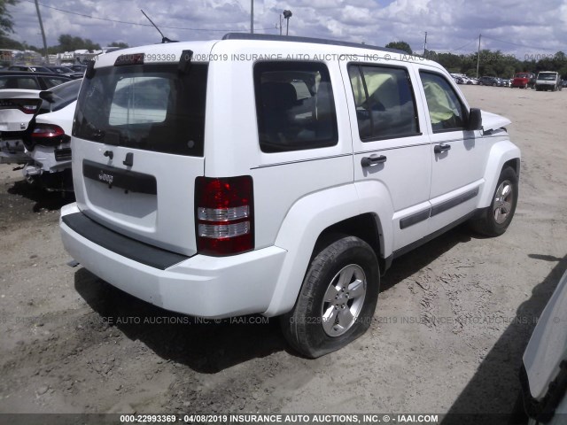 Photo 3 VIN: 1C4PJLAK5CW148837 - JEEP LIBERTY 