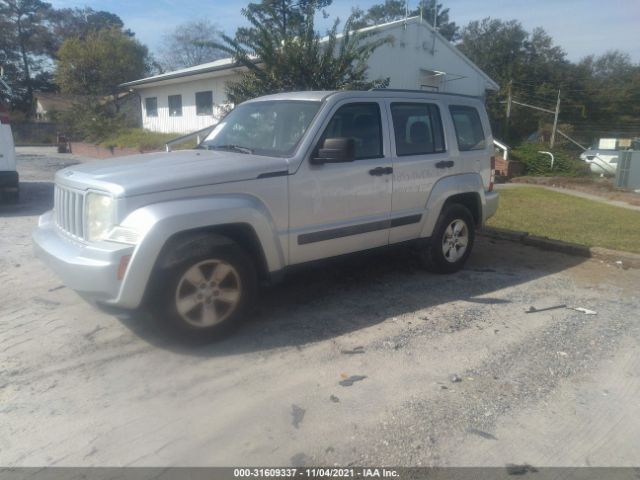 Photo 1 VIN: 1C4PJLAK5CW157375 - JEEP LIBERTY 