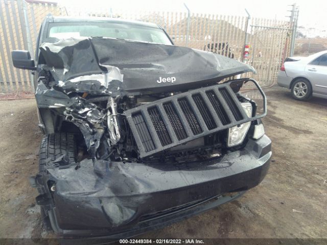 Photo 5 VIN: 1C4PJLAK5CW201634 - JEEP LIBERTY 