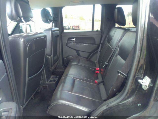 Photo 7 VIN: 1C4PJLAK5CW201634 - JEEP LIBERTY 