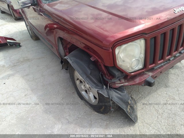 Photo 5 VIN: 1C4PJLAK6CW155070 - JEEP LIBERTY 