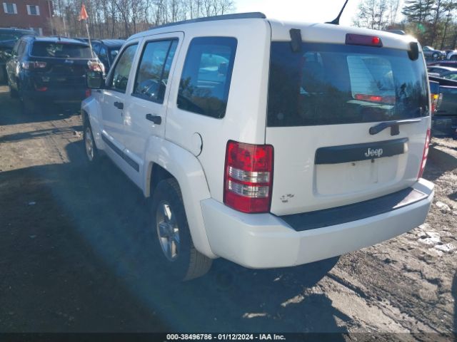 Photo 2 VIN: 1C4PJLAK7CW113541 - JEEP LIBERTY 