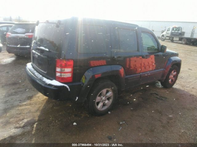 Photo 3 VIN: 1C4PJLAK7CW141629 - JEEP LIBERTY 