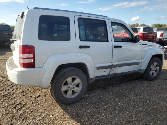 Photo 2 VIN: 1C4PJLAK8CW103925 - JEEP LIBERTY SP 