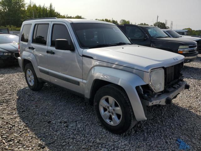 Photo 3 VIN: 1C4PJLAK8CW148976 - JEEP LIBERTY SP 