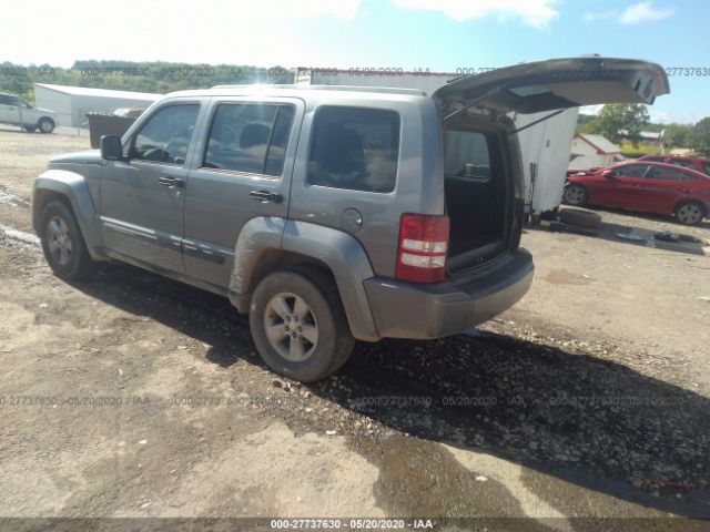 Photo 2 VIN: 1C4PJLAKXCW157405 - JEEP LIBERTY 