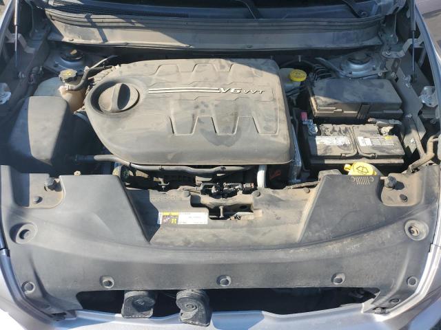 Photo 11 VIN: 1C4PJLAS1HW558848 - JEEP CHEROKEE S 