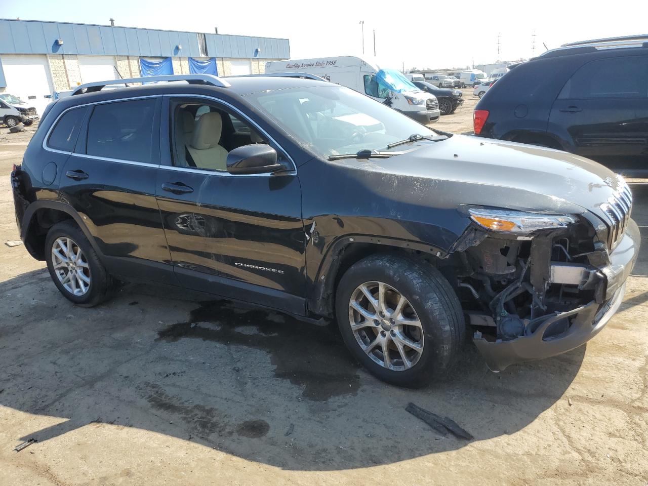 Photo 3 VIN: 1C4PJLCB0FW730846 - JEEP CHEROKEE L 