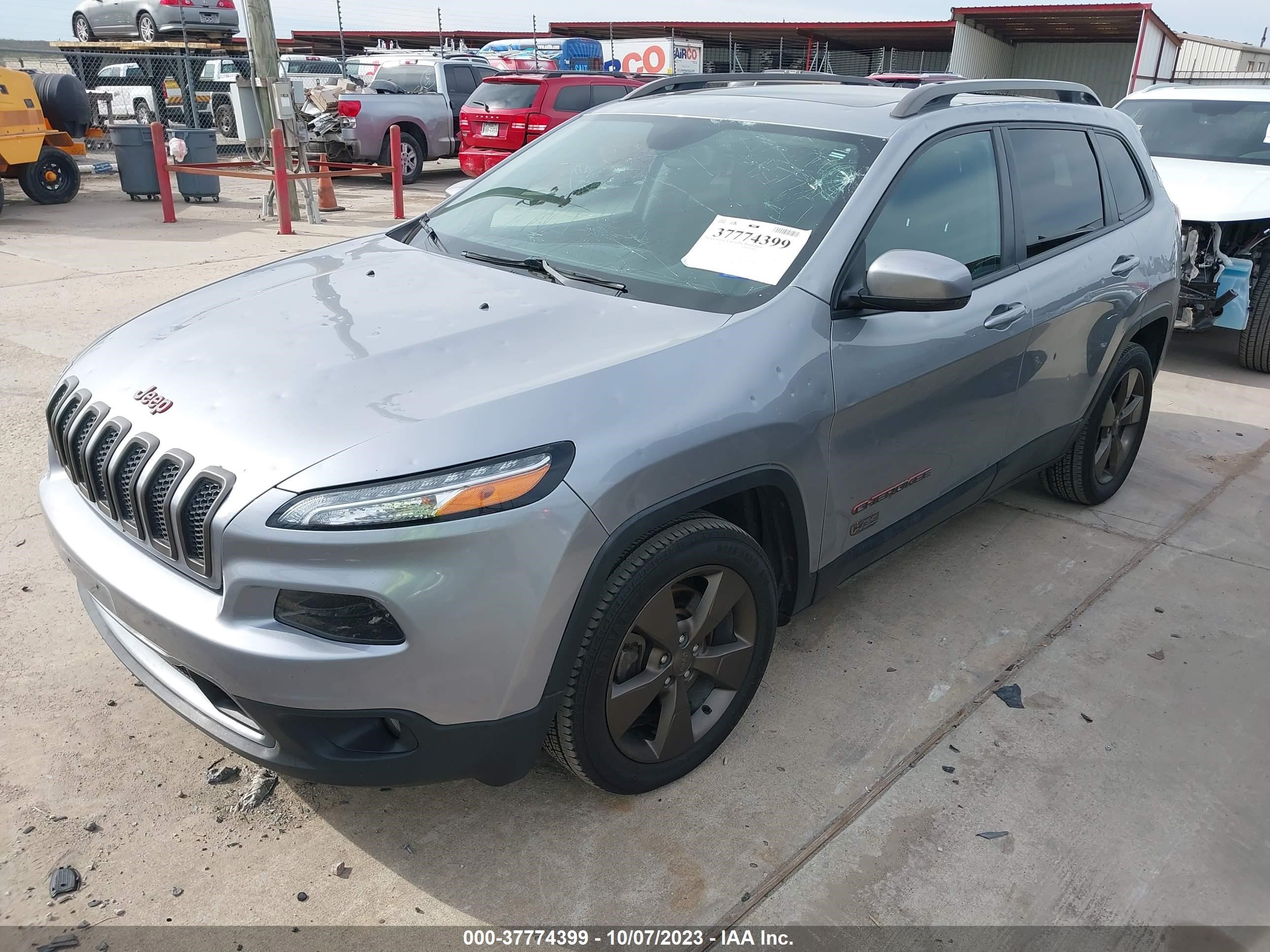 Photo 1 VIN: 1C4PJLCB0GW287566 - JEEP CHEROKEE 