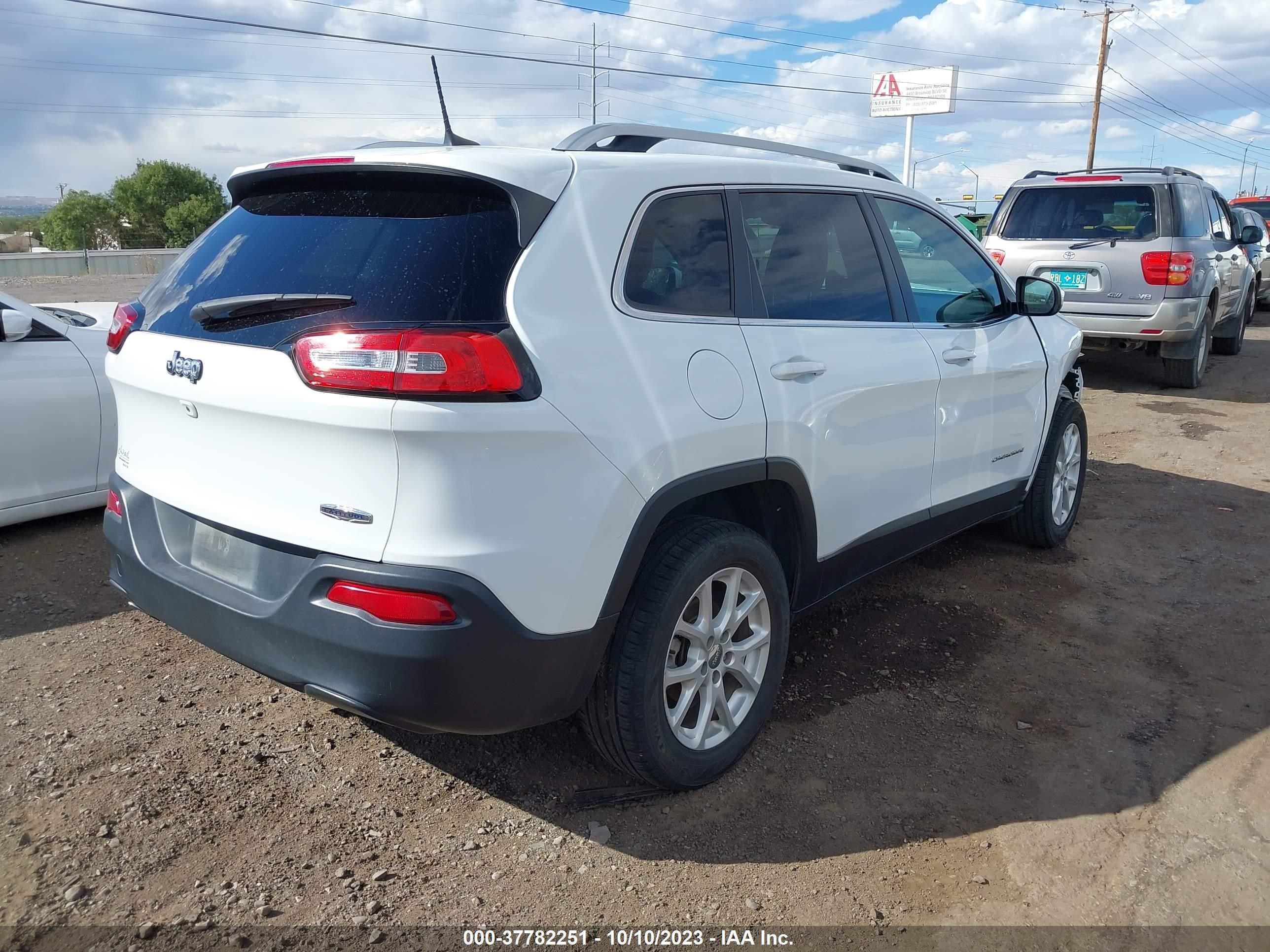 Photo 3 VIN: 1C4PJLCB0GW356112 - JEEP CHEROKEE 