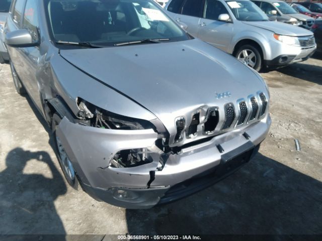 Photo 5 VIN: 1C4PJLCB0GW370561 - JEEP CHEROKEE 