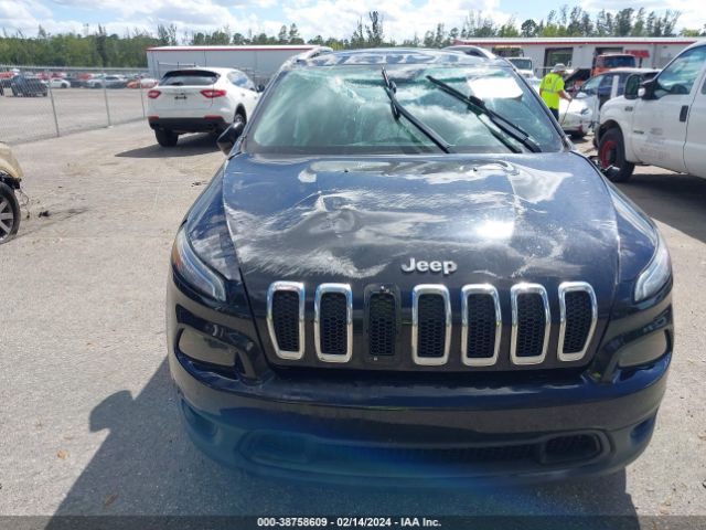 Photo 5 VIN: 1C4PJLCB0HW539981 - JEEP CHEROKEE 