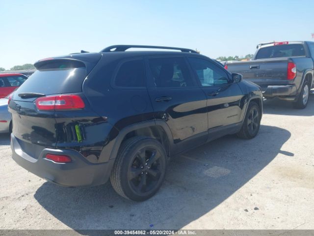 Photo 3 VIN: 1C4PJLCB0JD596232 - JEEP CHEROKEE 