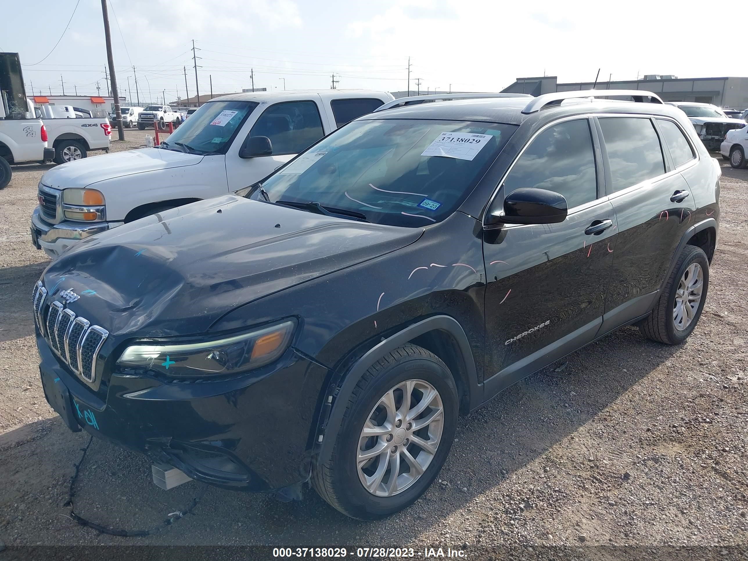 Photo 1 VIN: 1C4PJLCB0KD148249 - JEEP CHEROKEE 