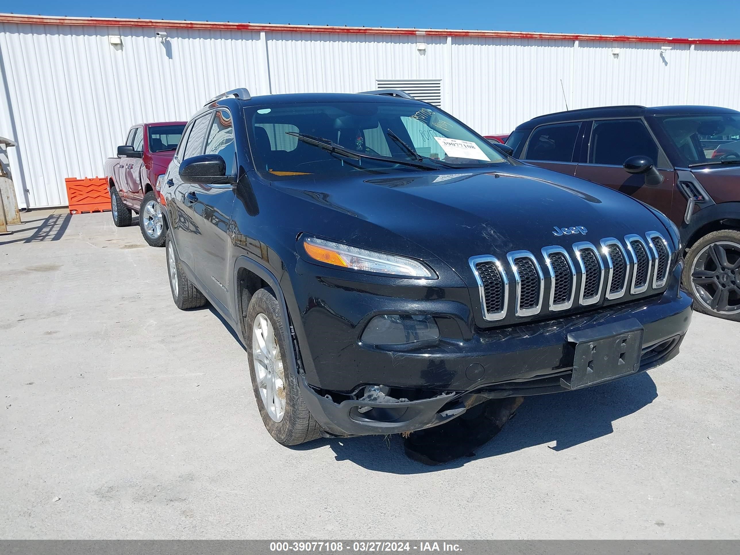 Photo 5 VIN: 1C4PJLCB1EW247798 - JEEP CHEROKEE 