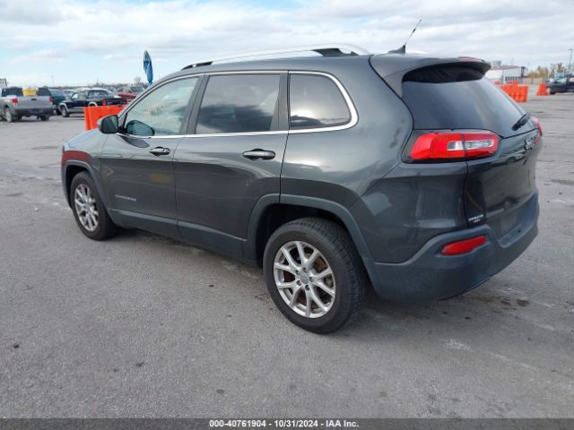 Photo 2 VIN: 1C4PJLCB1FW632828 - JEEP CHEROKEE 