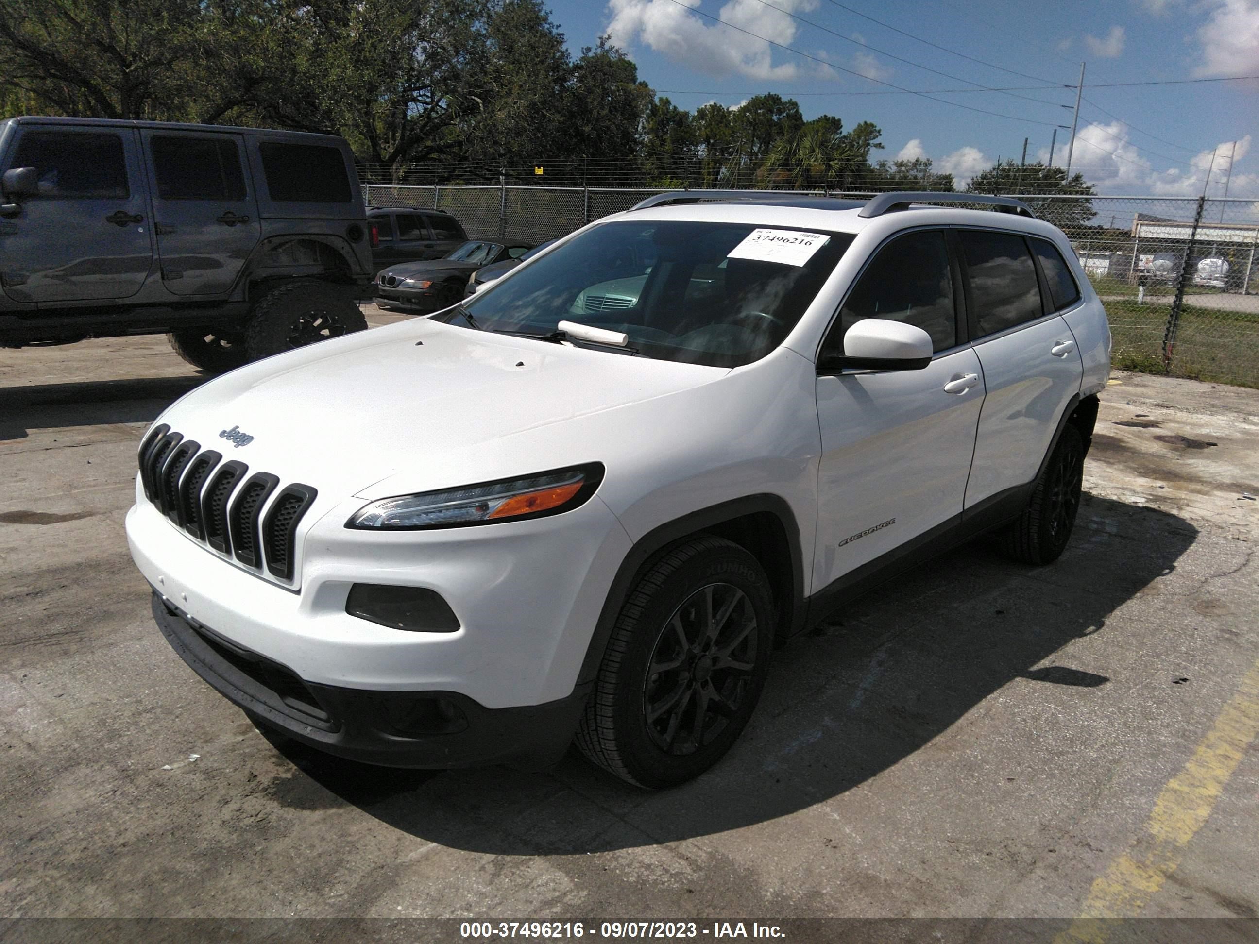 Photo 1 VIN: 1C4PJLCB1FW759871 - JEEP CHEROKEE 