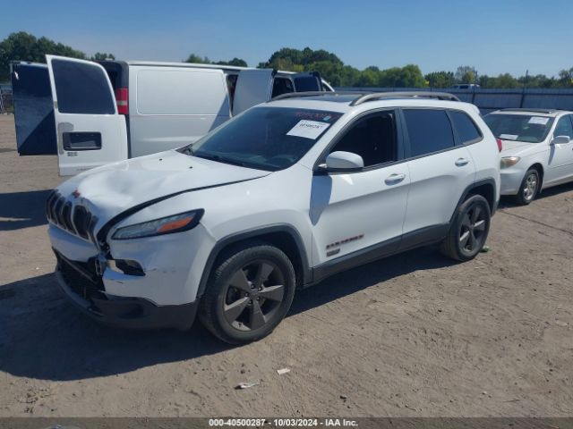 Photo 1 VIN: 1C4PJLCB1GW307324 - JEEP CHEROKEE 