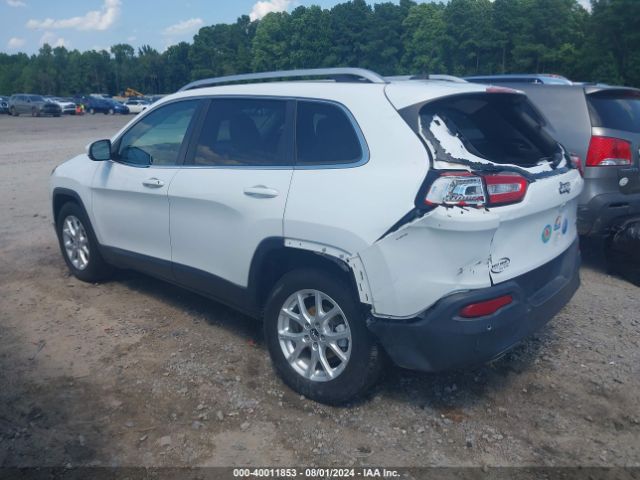 Photo 2 VIN: 1C4PJLCB1GW373968 - JEEP CHEROKEE 