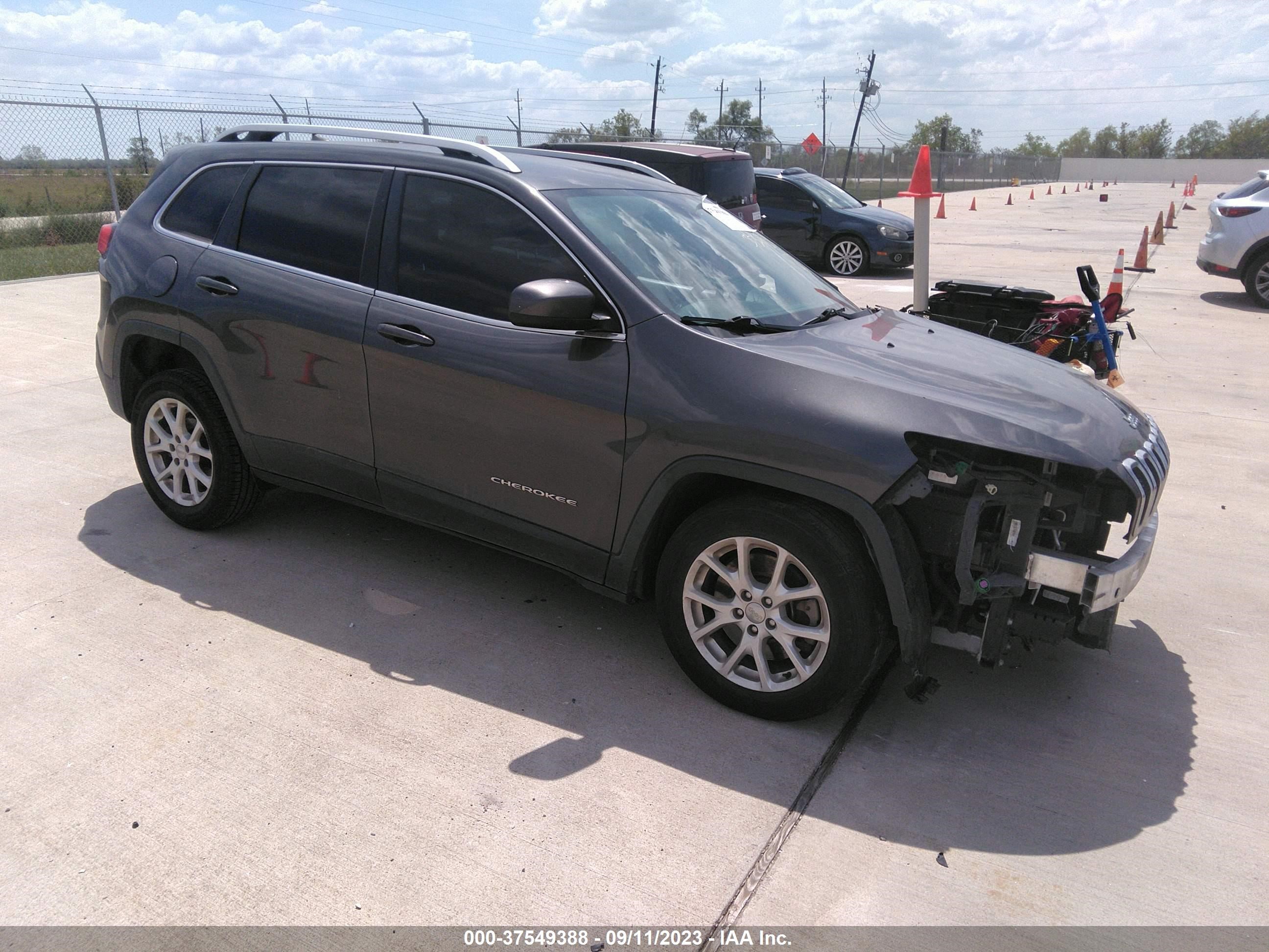 Photo 0 VIN: 1C4PJLCB1HW507749 - JEEP CHEROKEE 