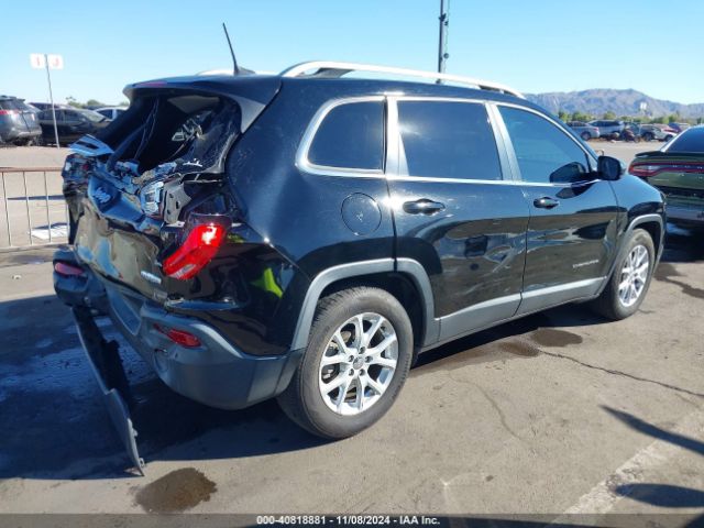 Photo 3 VIN: 1C4PJLCB1HW660678 - JEEP CHEROKEE 