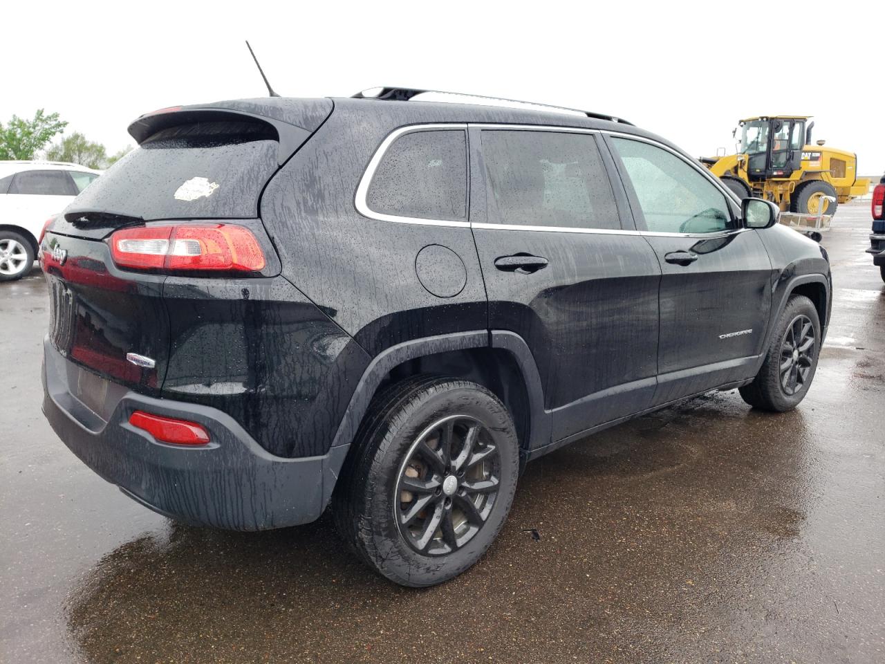 Photo 2 VIN: 1C4PJLCB1JD536962 - JEEP GRAND CHEROKEE 