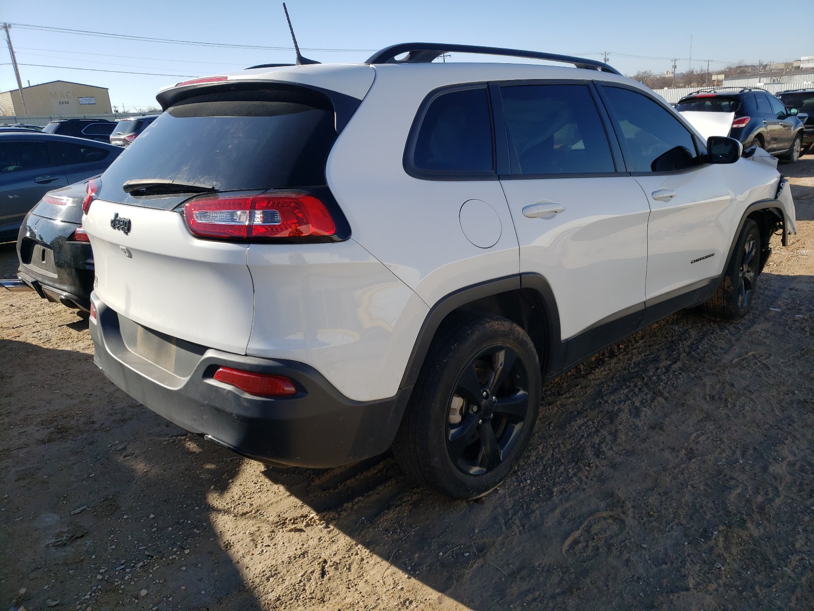 Photo 3 VIN: 1C4PJLCB1JD551526 - JEEP CHEROKEE L 