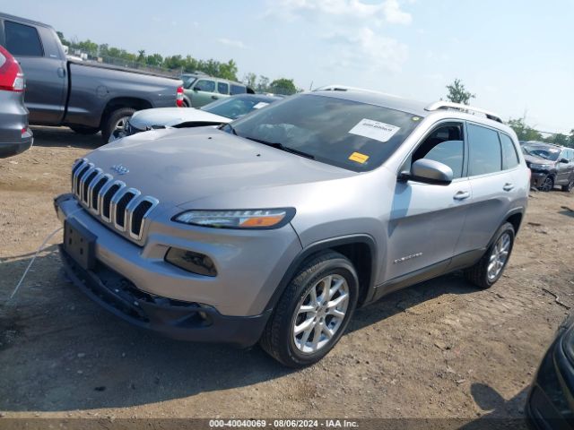 Photo 1 VIN: 1C4PJLCB1JD576734 - JEEP CHEROKEE 