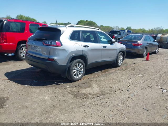 Photo 3 VIN: 1C4PJLCB1KD302886 - JEEP CHEROKEE 