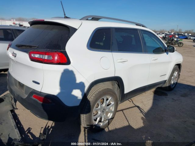 Photo 3 VIN: 1C4PJLCB2GW149429 - JEEP CHEROKEE 