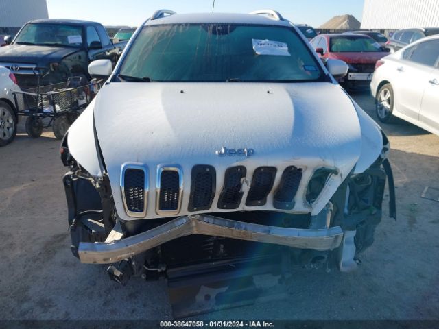 Photo 5 VIN: 1C4PJLCB2GW149429 - JEEP CHEROKEE 