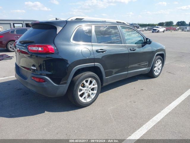 Photo 3 VIN: 1C4PJLCB2GW164917 - JEEP CHEROKEE 