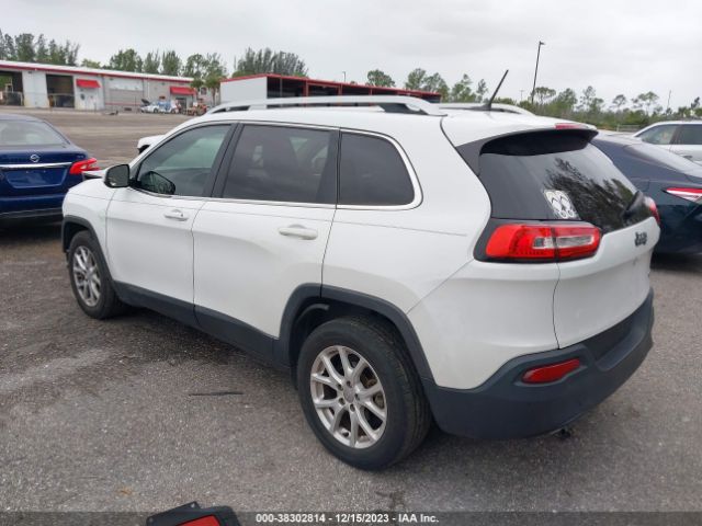 Photo 2 VIN: 1C4PJLCB2GW206664 - JEEP CHEROKEE 