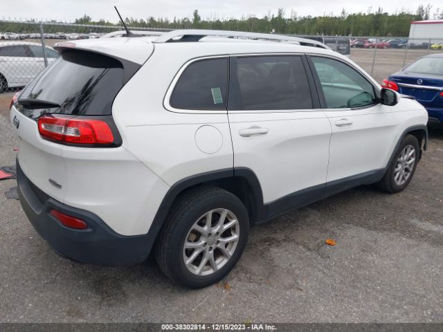 Photo 3 VIN: 1C4PJLCB2GW206664 - JEEP CHEROKEE 