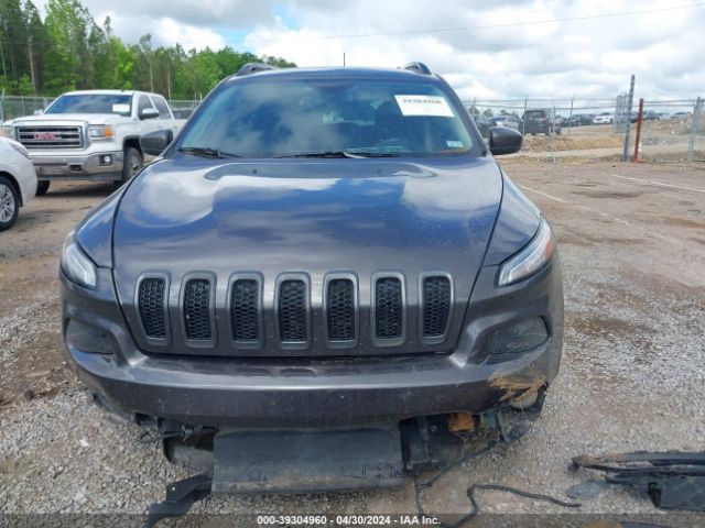 Photo 5 VIN: 1C4PJLCB2GW233377 - JEEP CHEROKEE 