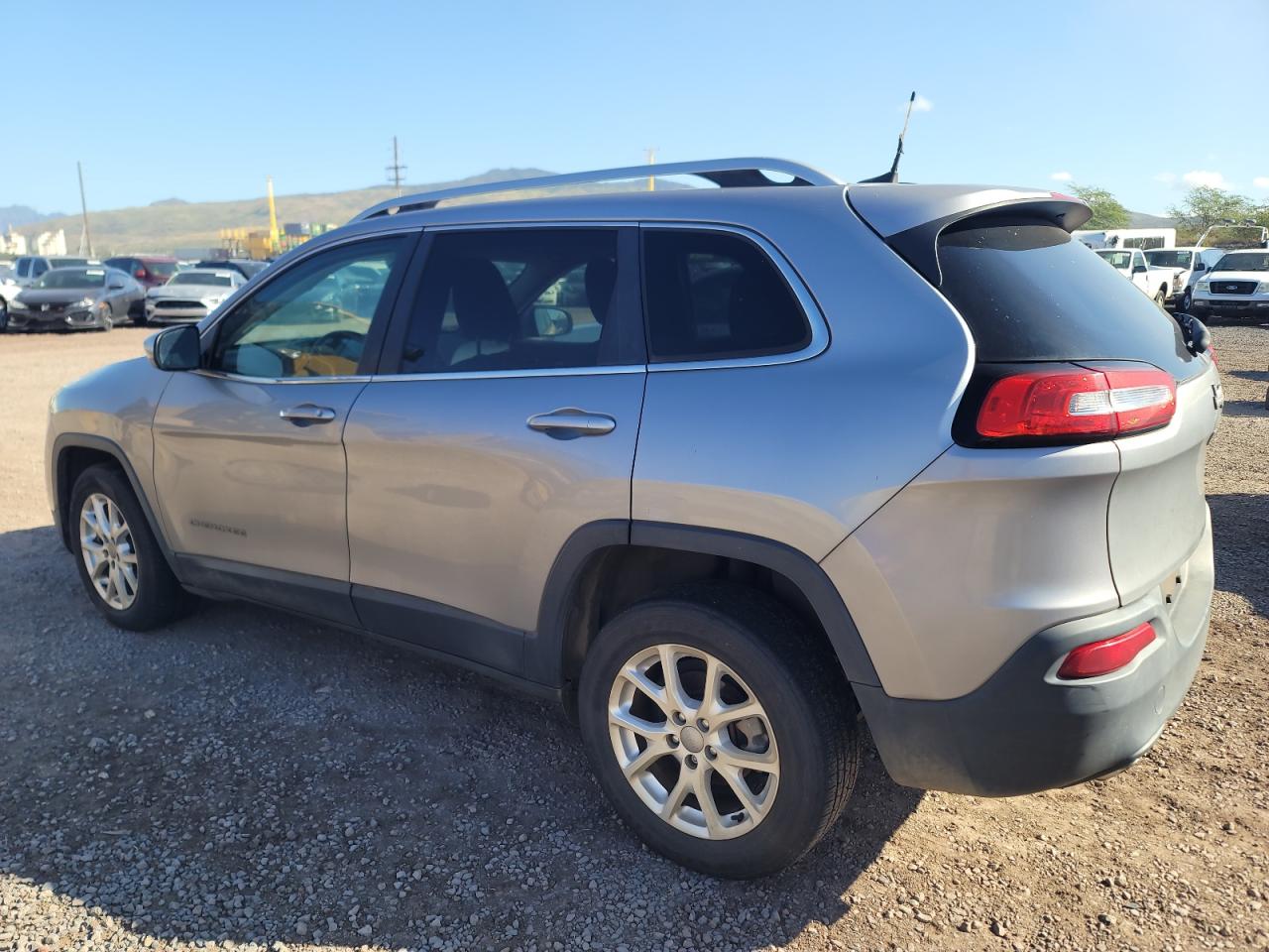 Photo 1 VIN: 1C4PJLCB2GW355883 - JEEP GRAND CHEROKEE 