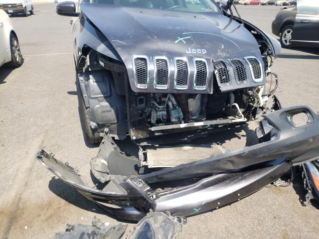 Photo 8 VIN: 1C4PJLCB2HW585666 - JEEP CHEROKEE L 